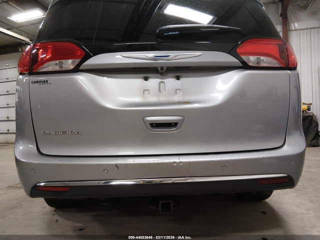Продажа на аукционе авто 2017 Chrysler Pacifica Touring-l, vin: 2C4RC1BG0HR809921, номер лота: 44583646
