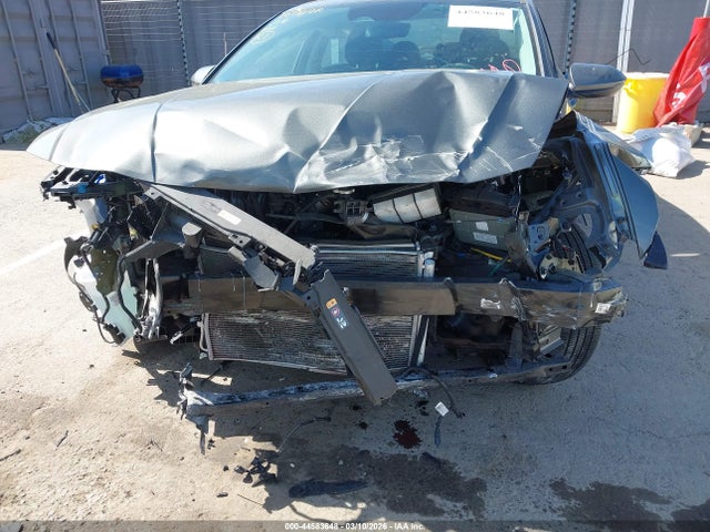 KMHLL4DG7RU776663 Hyundai ELANTRA SE
