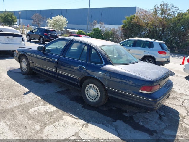 Aukcja sprzedaży 1992 Ford Crown Victoria S, vin: 2FALP72W8NX236719, numer aukcji: 44583661