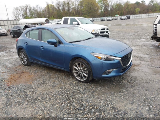 2018 Mazda Mazda3 Grand Touring მანქანა იყიდება აუქციონზე, vin: 3MZBN1M39JM202044, აუქციონის ნომერი: 44583733