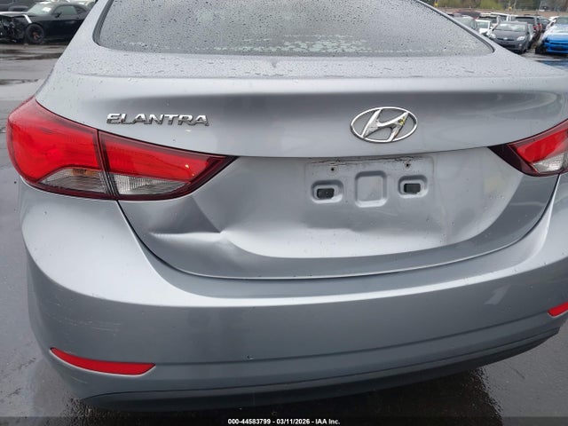 Hyundai ELANTRA SE 2016 5NPDH4AEXGH665402 Image 18