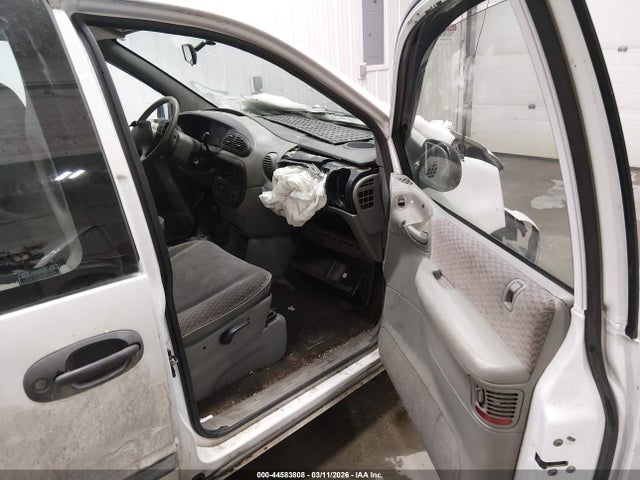 Aukcja sprzedaży 2000 Dodge Caravan, vin: 2B4GP25G2YR698380, numer aukcji: 44583808