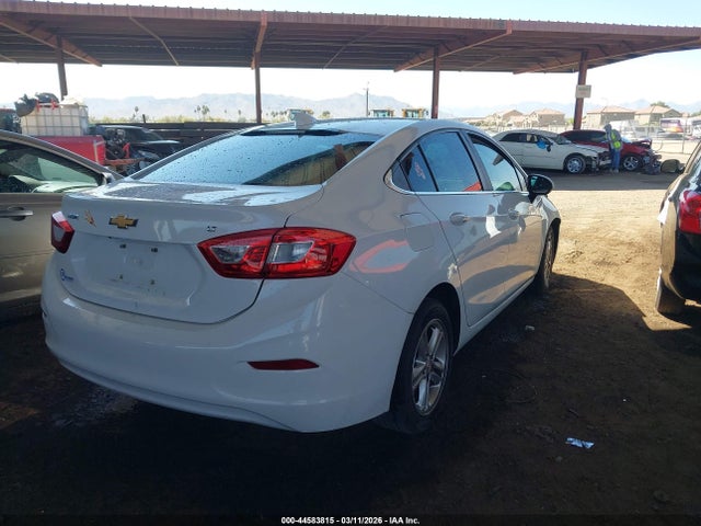 1G1BE5SM8H7113813 Chevrolet Cruze Lt Auto