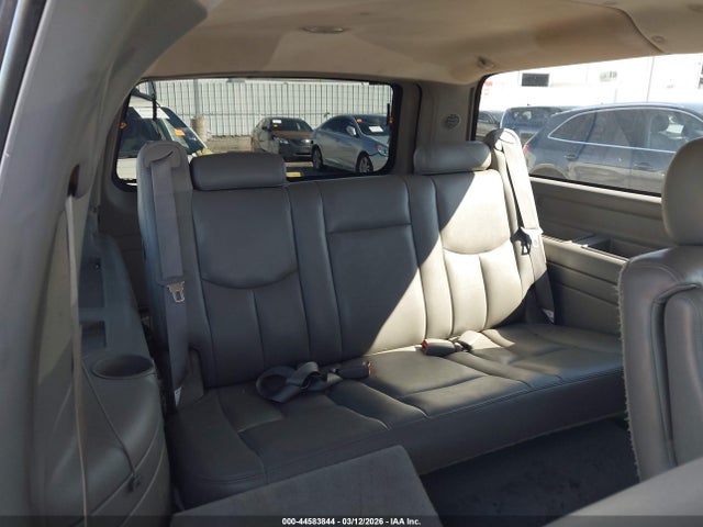 Продаж на аукціоні авто 2005 Chevrolet Suburban 1500 Z71, vin: 3GNEC16Z45G183759, номер лоту: 44583844