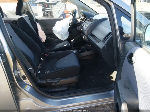 44583852 :رقم المزاد ، JHMGD38498S034402 vin ، 2008 Honda Fit مزاد بيع