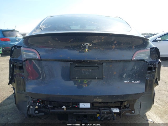 44583853 :رقم المزاد ، 7SAYGDEF0RF036131 vin ، 2024 Tesla Model Y Performance Dual Motor All-wheel Drive مزاد بيع