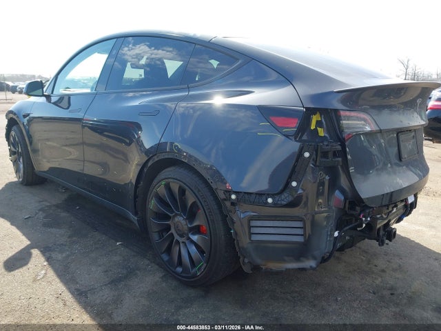 44583853 :رقم المزاد ، 7SAYGDEF0RF036131 vin ، 2024 Tesla Model Y Performance Dual Motor All-wheel Drive مزاد بيع
