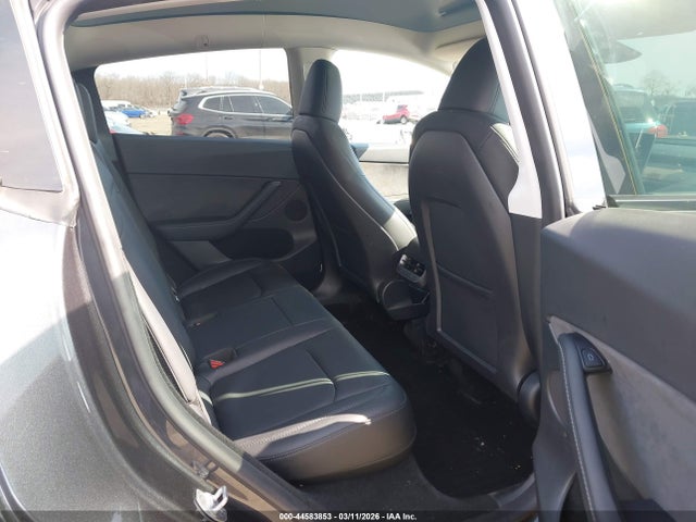 44583853 :رقم المزاد ، 7SAYGDEF0RF036131 vin ، 2024 Tesla Model Y Performance Dual Motor All-wheel Drive مزاد بيع