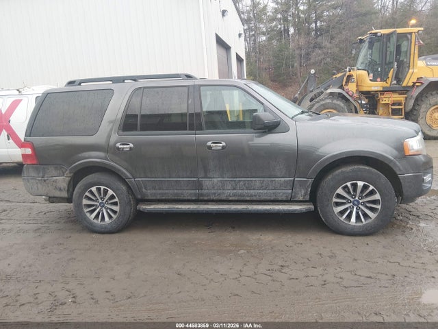 Продаж на аукціоні авто 2016 Ford Expedition Xlt, vin: 1FMJU1JT4GEF41696, номер лоту: 44583859