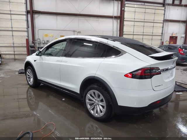 Aukcja sprzedaży 2018 Tesla Model X, vin: 5YJXCAE24JF144756, numer aukcji: 44583880