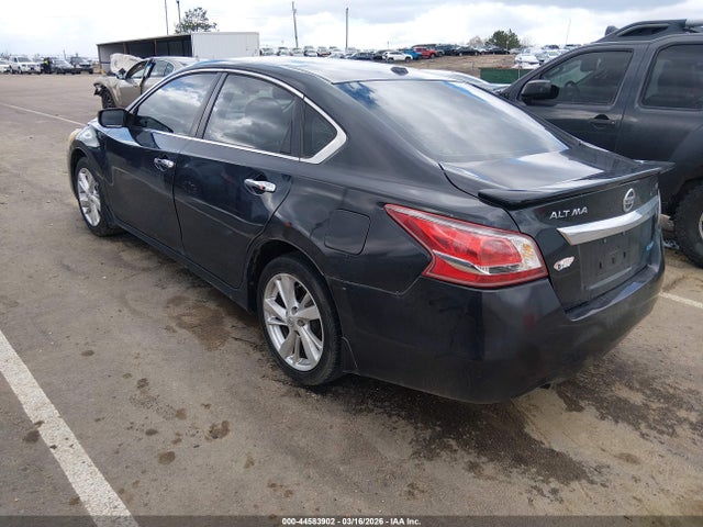 2013 Nissan Altima 2.5 Sv მანქანა იყიდება აუქციონზე, vin: 1N4AL3AP7DN588793, აუქციონის ნომერი: 44583902