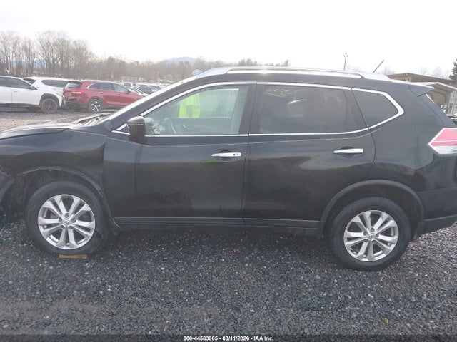 KNMAT2MV7GP727358 Nissan ROGUE SV