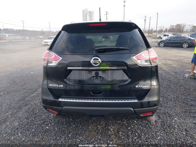 KNMAT2MV7GP727358 Nissan ROGUE SV