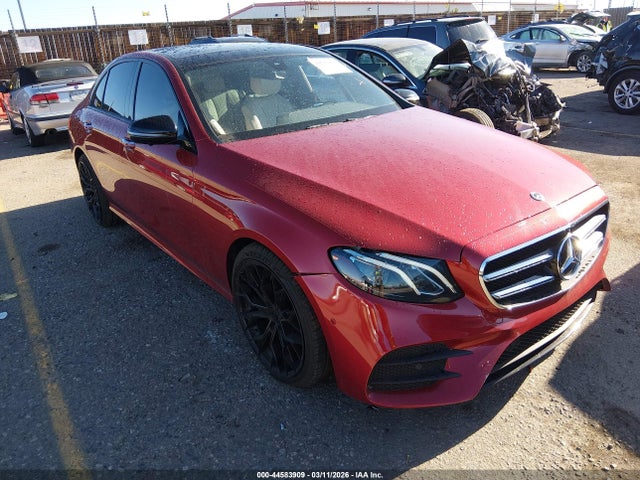 Продаж на аукціоні авто 2019 Mercedes-benz E 300 4matic, vin: WDDZF4KB0KA585807, номер лоту: 44583909