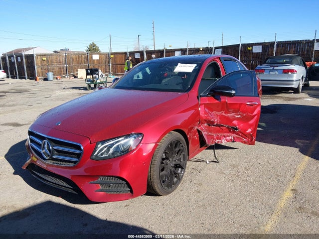 Продаж на аукціоні авто 2019 Mercedes-benz E 300 4matic, vin: WDDZF4KB0KA585807, номер лоту: 44583909