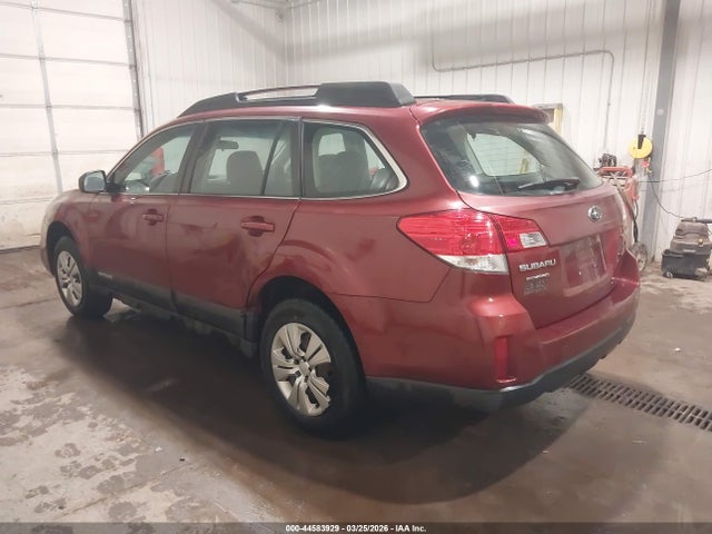 44583929 :رقم المزاد ، 4S4BRCAC7D3249162 vin ، 2013 Subaru Outback 2.5i مزاد بيع