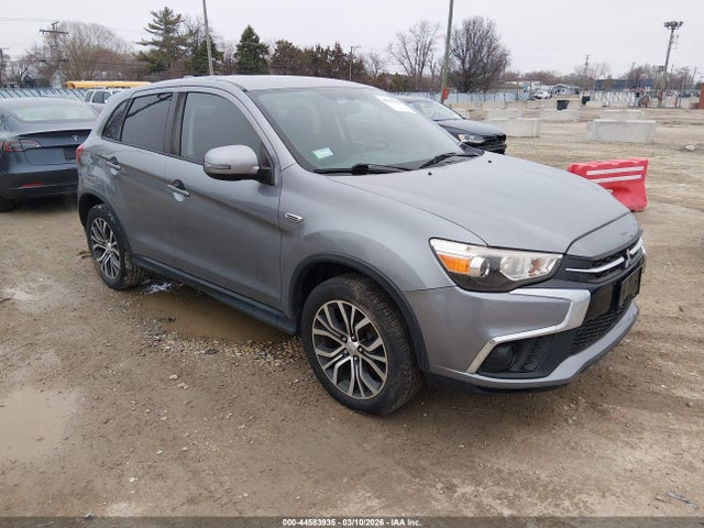 2018 MITSUBISHI OUTLANDER SPORT JA4AP3AU0JZ015110 Photo 0