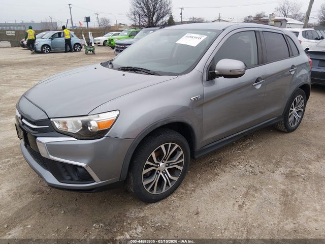 2018 MITSUBISHI OUTLANDER SPORT JA4AP3AU0JZ015110 Photo 1