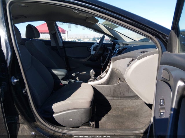 Продаж на аукціоні авто 2016 Hyundai Elantra Se, vin: KMHDH4AEXGU637004, номер лоту: 44583939