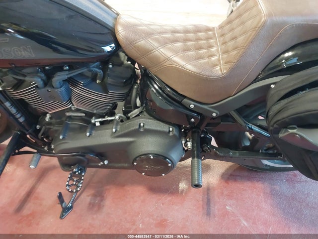 2022 HARLEY-DAVIDSON FXLRS 1HD1YWZ1XNB046182 Photo 8