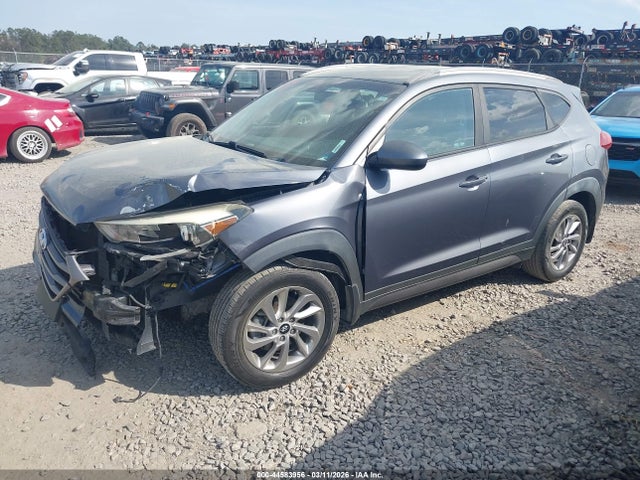 Hyundai TUCSON SE 2016 KM8J33A48GU189249 Image 2