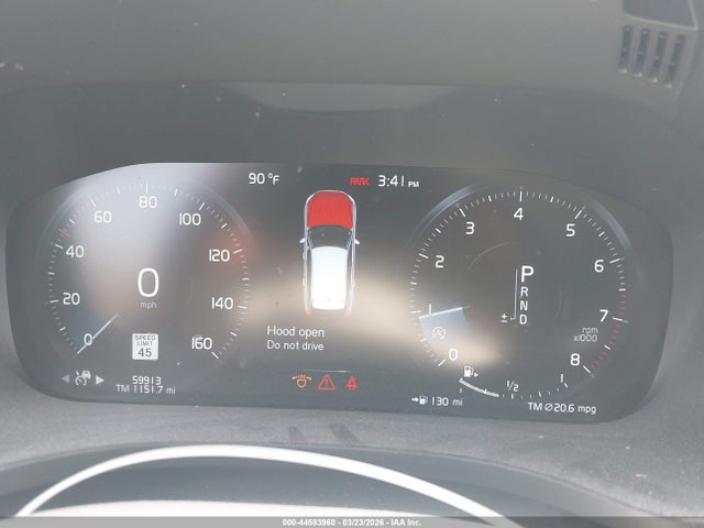 2018 VOLVO XC60 LYVA22RL9JB121816 Photo 6