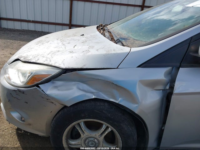 Ford FOCUS SE 2014 1FADP3F23EL271704 Image 6