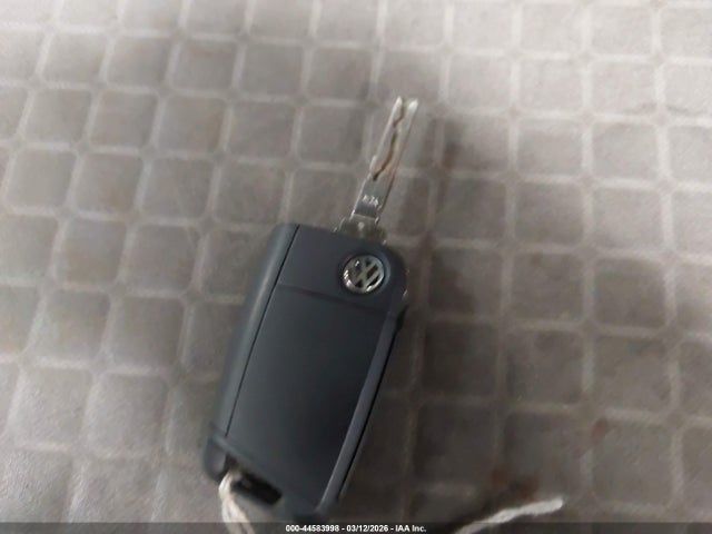 44583998 :رقم المزاد ، 3VV0B7AX2LM058564 vin ، 2020 Volkswagen Tiguan 2.0t S مزاد بيع