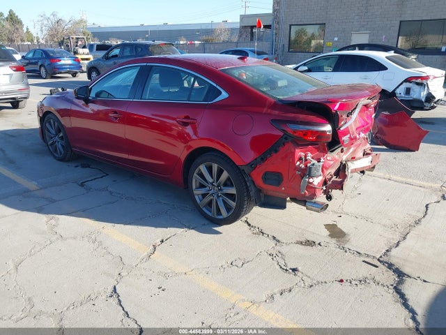 2018 MAZDA MAZDA6 JM1GL1TY4J1328207 Photo 2
