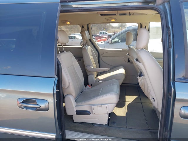 2006 CHRYSLER TOWN & COUNTRY 2A8GP54L36R871140 Photo 7