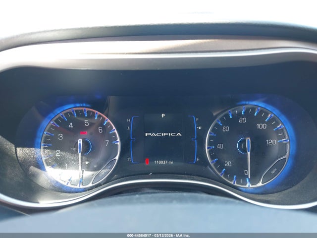 Продажа на аукционе авто 2018 Chrysler Pacifica Lx, vin: 2C4RC1CG1JR116604, номер лота: 44584017