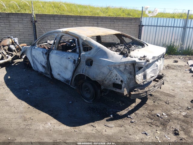 3FA6P0H70FR161311 Ford FUSION SE