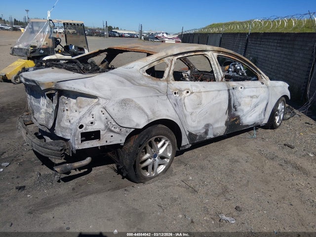 3FA6P0H70FR161311 Ford FUSION SE