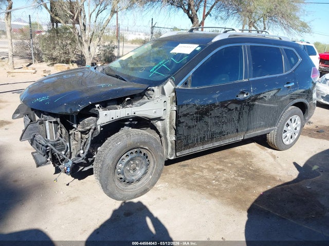 Nissan ROGUE S 2016 KNMAT2MT7GP729304 Image 2