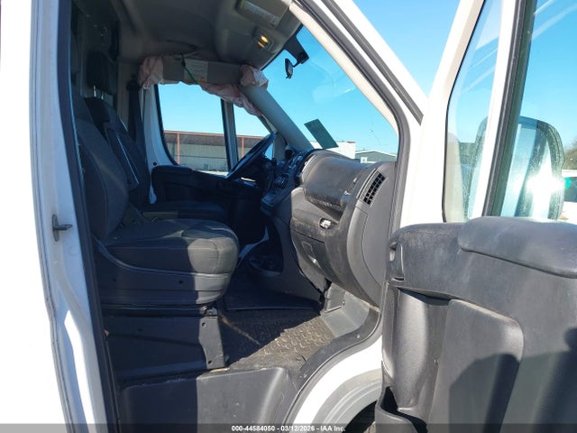 Продажа на аукционе авто 2017 Ram Promaster 1500 Low Roof 136 Wb, vin: 3C6TRVAG8HE534370, номер лота: 44584050