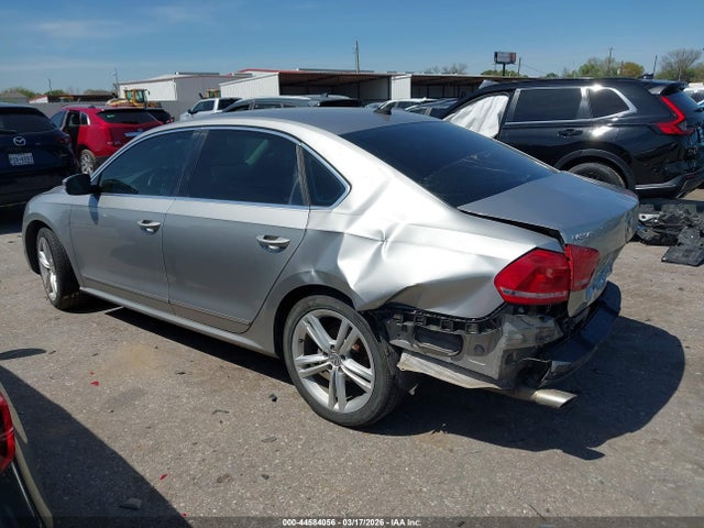 44584056 :رقم المزاد ، 1VWCN7A35EC088031 vin ، 2014 Volkswagen Passat 2.0l Tdi Sel Premium مزاد بيع