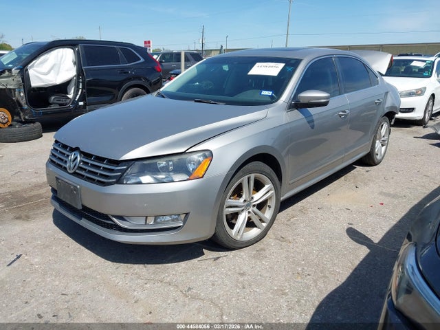 44584056 :رقم المزاد ، 1VWCN7A35EC088031 vin ، 2014 Volkswagen Passat 2.0l Tdi Sel Premium مزاد بيع