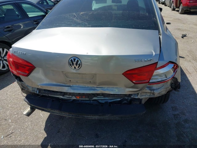 44584056 :رقم المزاد ، 1VWCN7A35EC088031 vin ، 2014 Volkswagen Passat 2.0l Tdi Sel Premium مزاد بيع