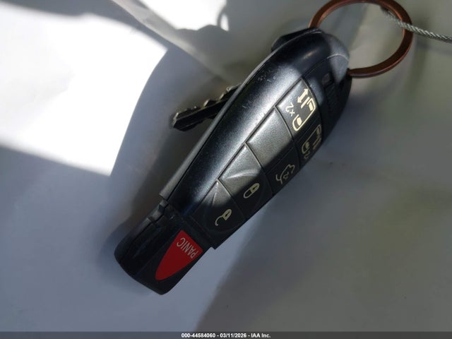 2C4RDGCG9ER400665 Dodge Grand Caravan Sxt
