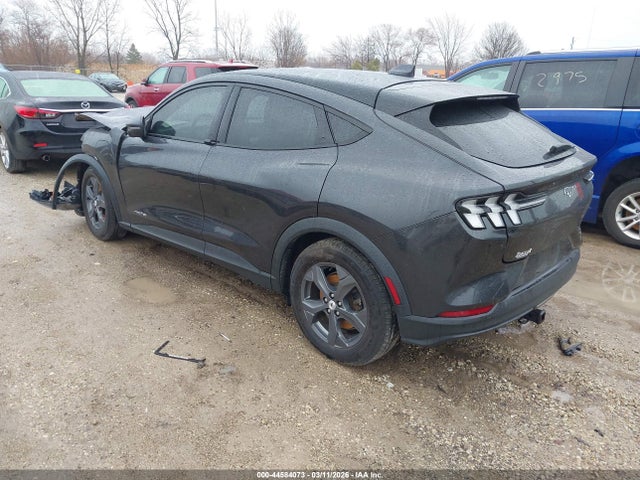 2021 FORD MUSTANG MACH-E 3FMTK1SS6MMA62240 Photo 2