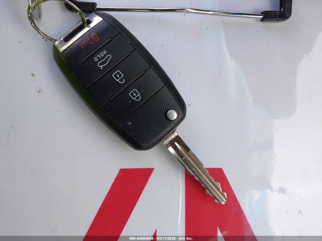 KIA FORTE LX 2017 3KPFK4A71HE051808 Image 11