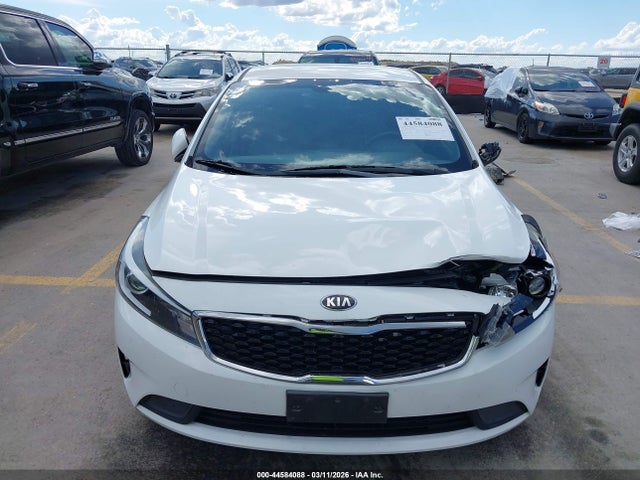 KIA FORTE LX 2017 3KPFK4A71HE051808 Image 12