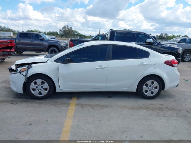 KIA FORTE LX 2017 3KPFK4A71HE051808 Image 14