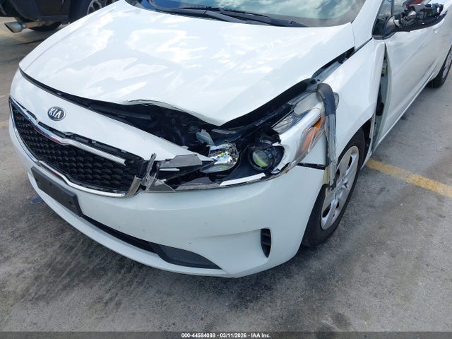 KIA FORTE LX 2017 3KPFK4A71HE051808 Image 6