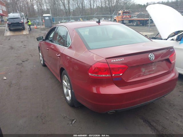 Продажа на аукционе авто 2015 Volkswagen Passat 2.0l Tdi Se, vin: 1VWBV7A36FC041068, номер лота: 44584091