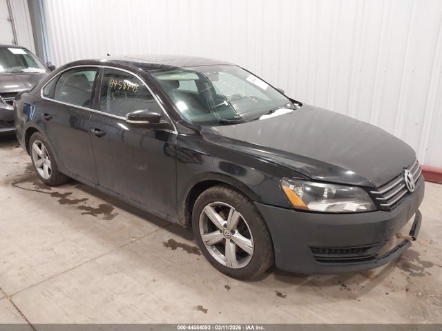 Продажа на аукционе авто 2013 Volkswagen Passat 2.5l Se, vin: 1VWBP7A36DC116200, номер лота: 44584093