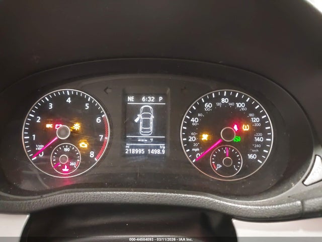 2013 Volkswagen Passat 2.5l Se მანქანა იყიდება აუქციონზე, vin: 1VWBP7A36DC116200, აუქციონის ნომერი: 44584093