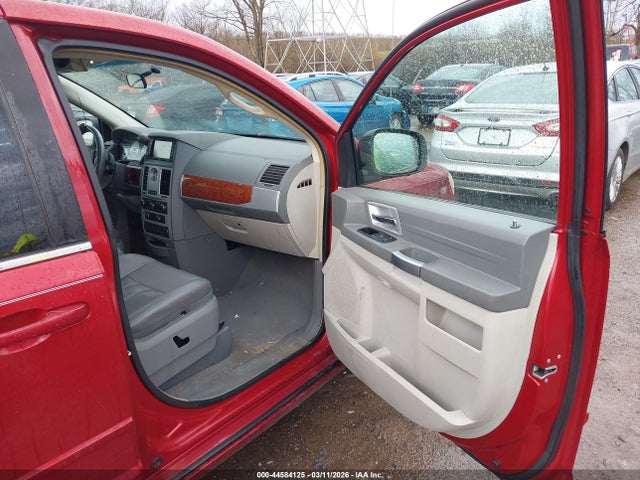 Продажа на аукционе авто 2008 Chrysler Town & Country Touring, vin: 2A8HR54P98R793354, номер лота: 44584125