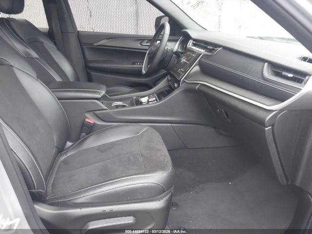 2023 JEEP GRAND CHEROKEE L 1C4RJKAG0P8852856 Photo 4