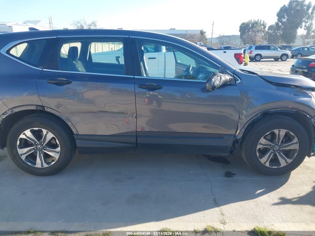 Honda CR-V LX 2019 2HKRW5H39KH412361 Image 18